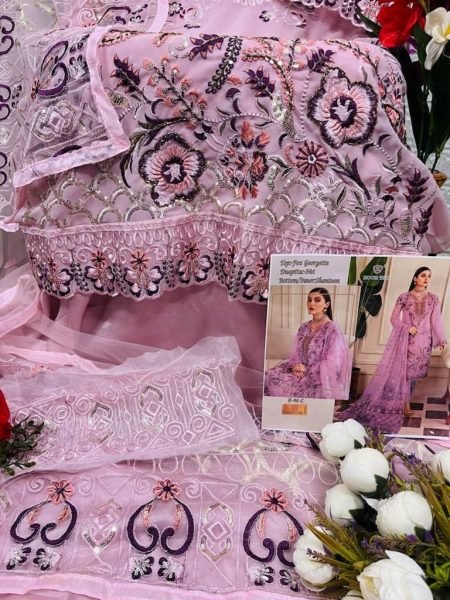  launching Pakistani  New Concept  Fox Georgette Suit Pakistani Suits Wholesale