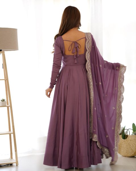 Lavender Pure Romansilk Anarkali Gown Set with Dupatta At Wholesale Rate 3 Piece Kurti Set