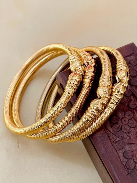  Lightweight 4 Piece Gold Bangles for Women Perfect for Daily Use Fashion Accessories Wholesale