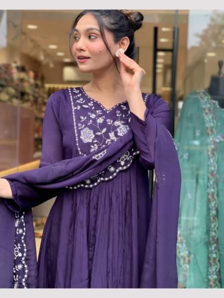 Luxurious Silk Embroidered Kurti Set with Silk Bottom and Chinon Dupatta 3 Piece Kurti Set