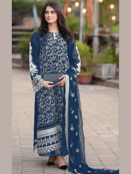 Maaria a Heavy Fox Georgette Pakistani Suits With Embroidery Work  Pakistani Suits Wholesale