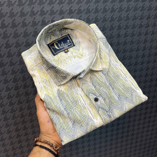  MENS WEAR POPCORN FABRIC HALF SLEEVE SHIRTS Mens Shirt