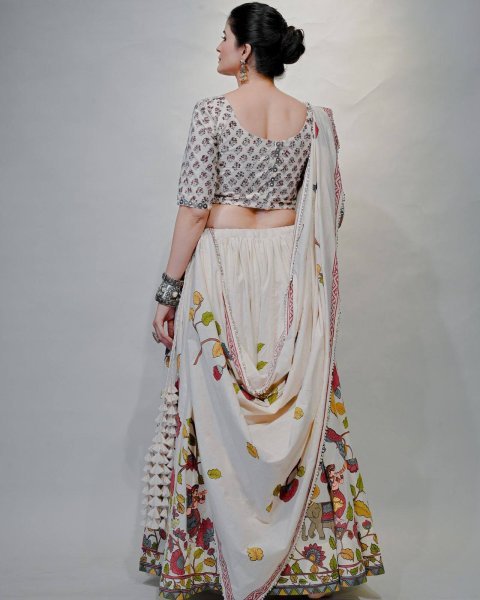 Mirror Magic Gamthi Lehenga Choli Flared Cotton Ghaghra for Dandiya & Garba Nights Navratri Lehnega Choli