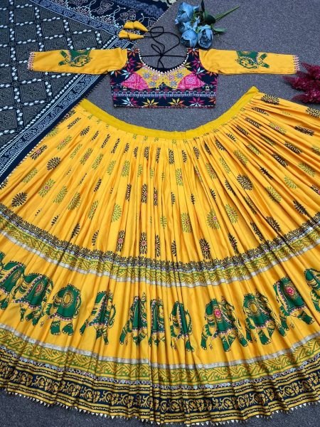 Navratri Collection Lahenga Choli With Dupatta Navratri Lehnega Choli