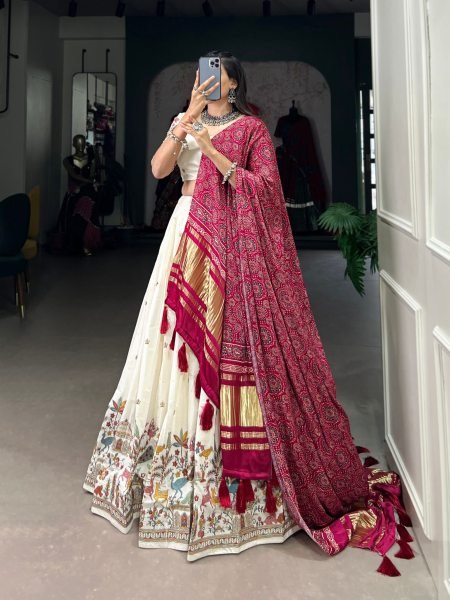 Navratri Garba Traditional Khadi Cotton Chaniya Choli for Women's 