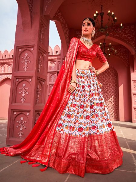  Navratri Special Traditional Looks For Foil Printed Dola Silk Lehenga Choli Set 