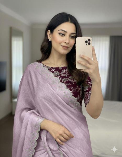 New Arrival Moss Chiffon Saree with Siroski Sequence Border and Embroidery Blouse Pure Chiffon Sarees Wholesale