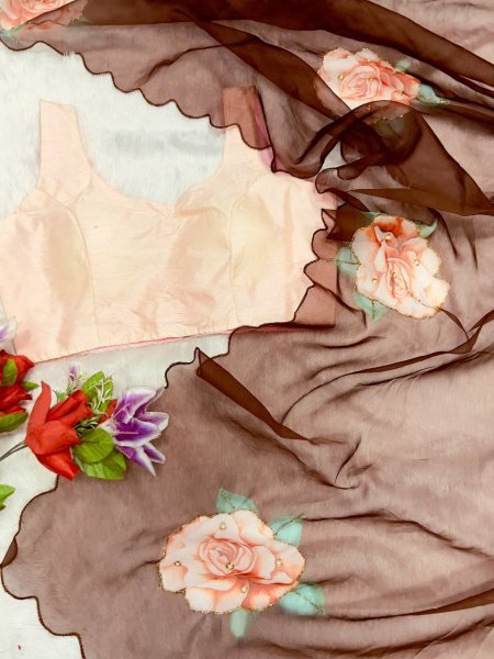 New Arrival Women Embroidered Art Silk Saree Organza Sarees Wholesale