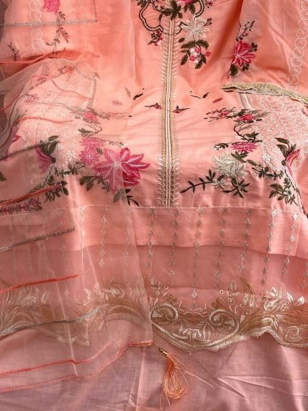 New Beautiful Embroidery Work Suits Pakistani Suits Wholesale