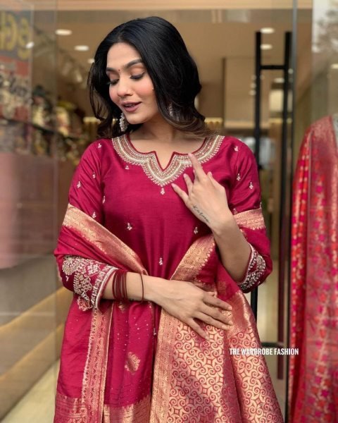 New Beautiful Heavy Fully Stitched 3PC Set  3 Piece Kurti Set