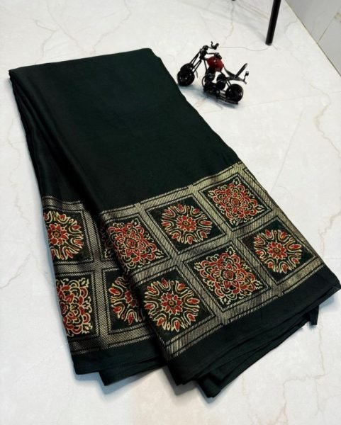  New Collection Chiffon Saree With Seprate Printed zari weaving work Blouce  Pure Chiffon Sarees Wholesale