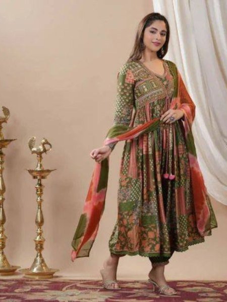 New Collection Elegant Maslin Silk Aliya Cut Gown Set with Multicolour Embroidery Lace Detailing 