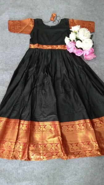 New Collection of South Indian Narayanpat Gowan Plus Size Kurti / Gown