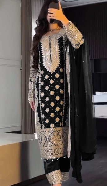 New Color - Black Georgette Readymade Pakistani Suit at Wholesale Rate Ready To Wear Collection