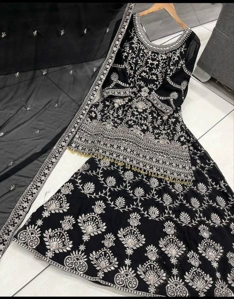 New Designer Fox Georgette With Embroidery Work Plazzo Suits Collection  Designer Plazzo Salwar Suits Wholesale