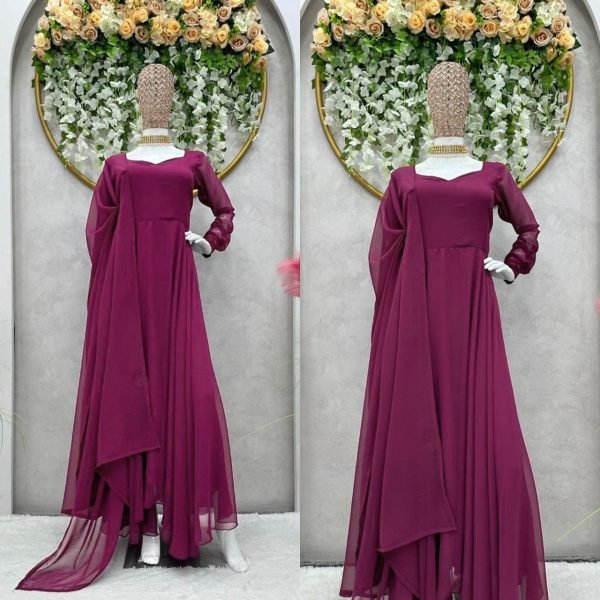 New Designer Plain Faux Georgette Kurti With Dupatta Kurti With Dupatta Wholesale