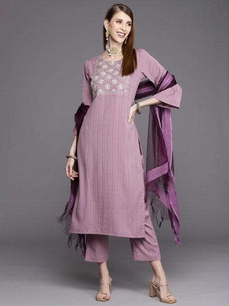 NEW DESIGNER SILK BLEND KURTI SET WITH SEQUENCE   EMBROIDERY WORK Ready To Wear Collection