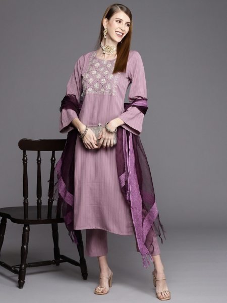 NEW DESIGNER SILK BLEND KURTI SET WITH SEQUENCE   EMBROIDERY WORK Ready To Wear Collection