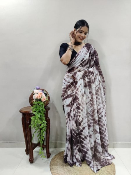 NEW FANCY SOFT LIGHT FABRIC SAREE FOR WOMEN Ready To Wear Saree 