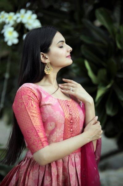 New Kanjivaram Pattu Silk  Zari  Weaving Gown Ready To Wear Collection
