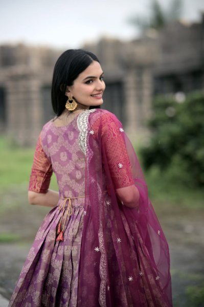 New Kanjivaram Pattu Silk  Zari  Weaving Gown Ready To Wear Collection
