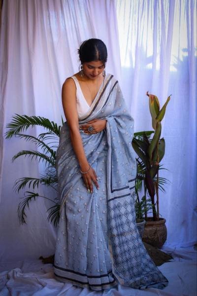 New Linen Digital Print Saree Online At Manufacturer Price Linen Sarees Wholesale