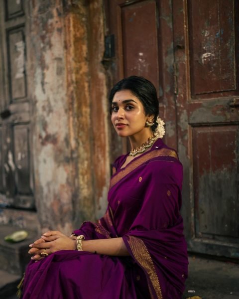 New Wedding wear Wine Banarasi Silk Jacquard Work Designer Saree  Banarasi Saree Wholesale