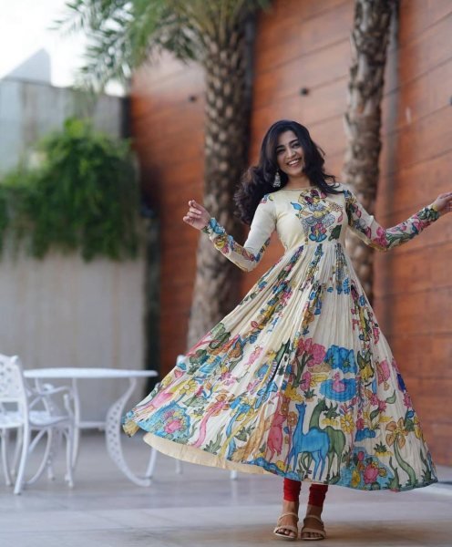 Off White Kalamkari Silk Gown With Dupatta Ready To Wear Collection
