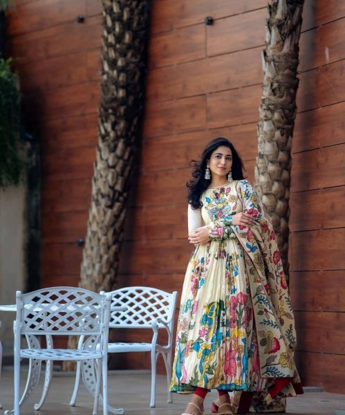Off White Kalamkari Silk Gown With Dupatta Ready To Wear Collection