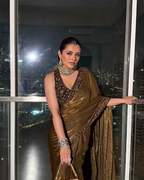 Olive Gold Silk Saree with Embellished Velvet Blouse Wedding and Partywear Bollywood Fancy Sarees Wholesale