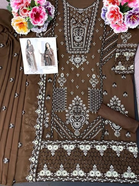 Pakisatn  1026 Heavy Georgette With Heavy Embroidery  Beautiful Sequence Work Suit Pakistani Suits Wholesale