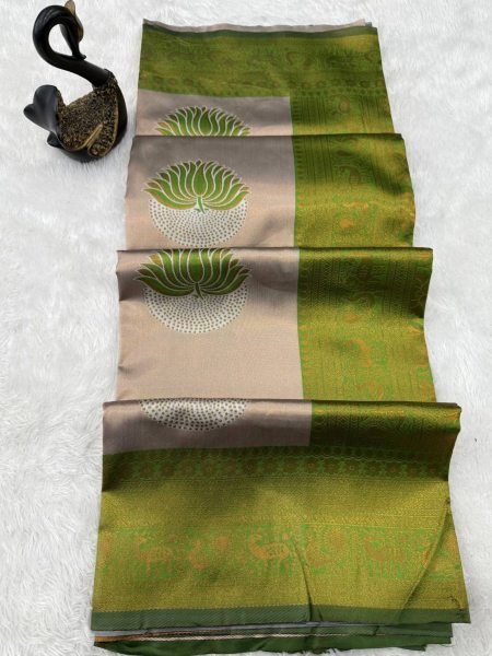 Parrot Green Banarasi Silk Saree With Lotus Butta Soft Zari Wedding Wear Banarasi Saree Wholesale