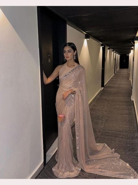 Party Wear Georgette Embroidery  Sequence Work with Lace Saree  Georgette Sarees Wholesale