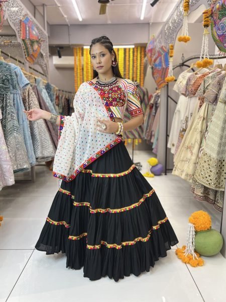 Perfect Dandiya Couple Set Ethnic Lehenga & Kurta Combo for Garba Nights Navratri Lehnega Choli