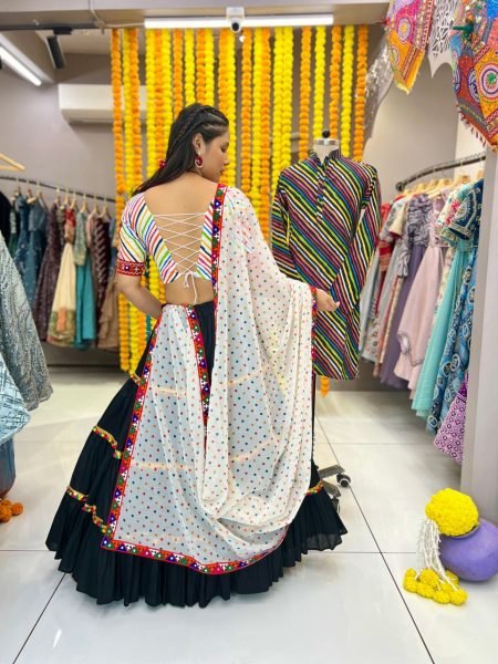 Perfect Dandiya Couple Set Ethnic Lehenga & Kurta Combo for Garba Nights Navratri Lehnega Choli