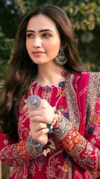 PINK NEW PAKISTANI SUIT PURE MUSLIM   Ready To Wear Collection
