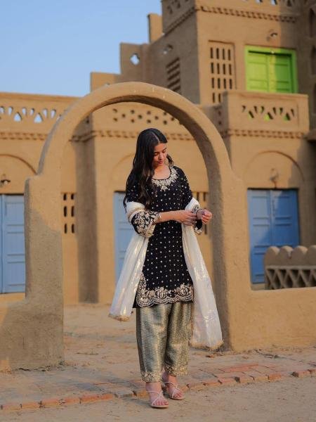 Premium Black Velvet Embroidered Kurti Pant Dupatta Set For Party Wear At Manufacturer Price Ready To Wear Collection