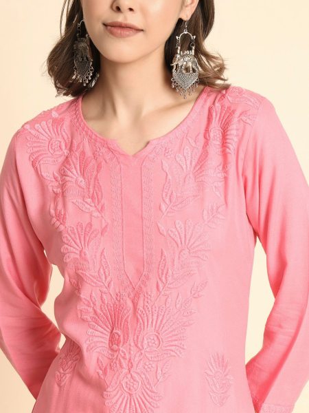 Premium  Lucknowi chickenkari work Kurti with plaza pair Lucknowi Chikankari Kurtis Wholesale