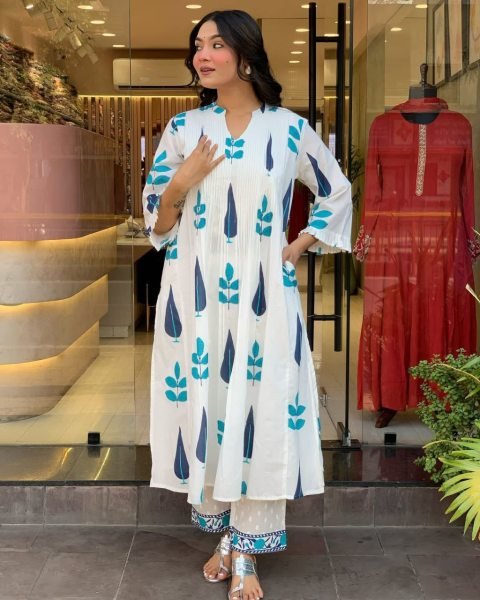 Premium Mul Cotton Kurta Set with Lining Pockets Everyday Ethnic Fashion for Girls Women Ready to Wear Collection Best Price  Kurti With Bottom Wholesale