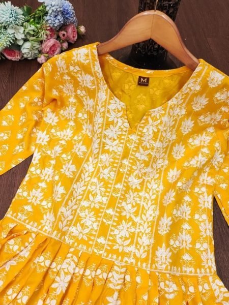 Premium Reyon Cotton Chikankari Work Kurti Lucknowi Chikankari Kurtis Wholesale