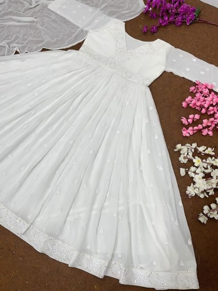 Presenting New Georgette Kurti Pant   Dupatta With Sequence   Embroidery Work Ready To Wear Collection