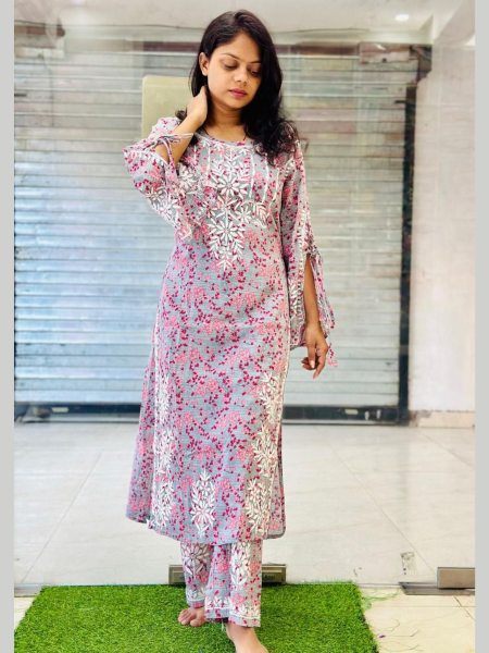 Presenting New Printed Mal Mal Chikankari Kurtis And Plazzo Kurtis