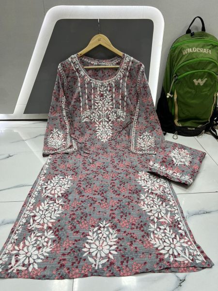 Presenting New Printed Mal Mal Chikankari Kurtis And Plazzo Lucknowi Chikankari Kurtis Wholesale