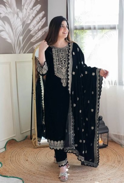 Presenting New Velvet Top  Pent  Dupatta Set Fully Stitched Ready To Wear Ready To Wear Collection