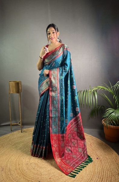 Presenting Soft Rangeen Patola Silk  Saree Patola Silk Sarees Wholesale