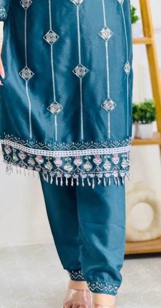 Pretty Peacock Blue  Embroidered  Georgette Suit Set With Dupatta Ready To Wear Collection