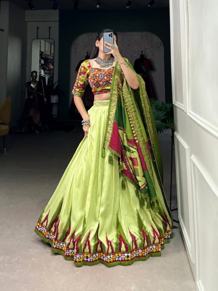 Print With Foil Work Navratri Lehenga Choli With Gamthi Lace Border  Navratri Lehnega Choli