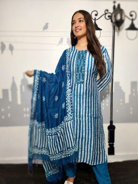 Printed Cotton Straight Kurta With Pant   Dupatta 3 Piece Kurti Set