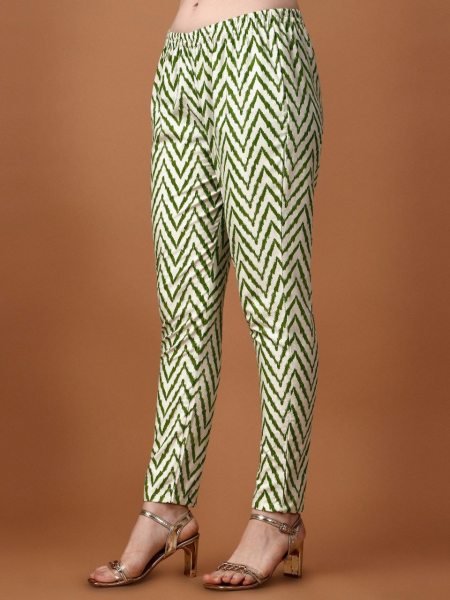 Printed Pure Cotton Kurti Pant And Dupatta 3 Piece Kurti Set