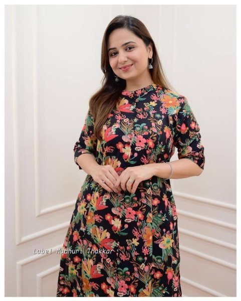  Pure Maslin Cotton Floral Printed Kurta Set  Kurti With Bottom Wholesale